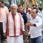 पानीपत में ग्रामीणों ने रोका मंत्री कृष्ण लाल पंवार का काफिला, दुकानों-मकानों पर कार्रवाई से बढ़ी चिंता