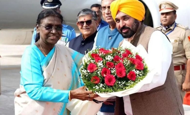 राष्ट्रपति द्रौपदी मुर्मू से मिले CM भगवंत मान, पंजाब के मुद्दों पर हुई चर्चा