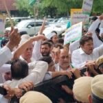 फरीदाबाद में कांग्रेस प्रदर्शन के दौरान दो महिला नेताओं में मारपीट, बीच मार्च हुआ हंगामा