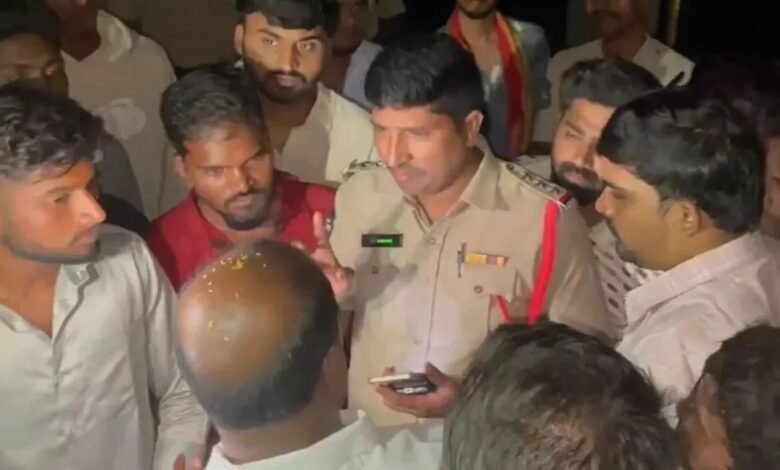 तेलंगाना में डांडिया कार्यक्रम के दौरान बड़ा हादसा, लाइटिंग आर्च गिरने से छात्रा की मौत; 12 घायल