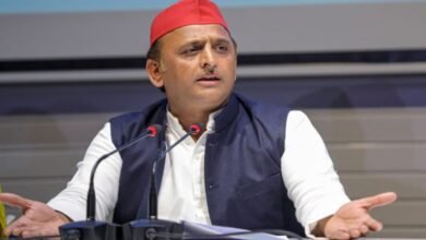 अखिलेश यादव से पूछा- PM कब बनेंगे? बोले- यूपी तक रखो हमें, आगे मत जाने दो